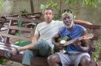 Nosso amigo Mickey Mystic tocando um reggae no Bob Marley Museum em Kingston, capital da Jamaica Nosso amigo Mickey Mystic tocando um reggae no Bob Marley Museum em Kingston, capital da Jamaica