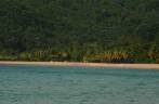 Praia de Grande Anse, em Basse Terre, em Guadalupe, no Caribe. Uma mistura de Bahia com litoral norte de São Paulo. Uma beleza! Praia de Grande Anse, em Basse Terre, em Guadalupe, no Caribe. Uma mistura de Bahia com litoral norte de São Paulo. Uma beleza!