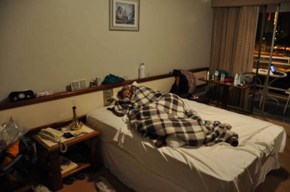 A Ana, acamada pela febre, em Brasília - DF A Ana, acamada pela febre, em Brasília - DF