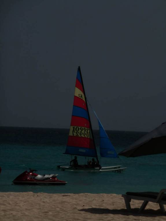 A praia de Dover, na costa sul de Barbados, no Caribe A praia de Dover, na costa sul de Barbados, no Caribe