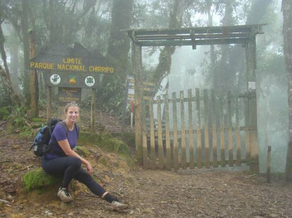 Após 4 km de subida e barro, chegamos à entrada do Parque Nacional de Chirripó, na Costa Rica Após 4 km de subida e barro, chegamos à entrada do Parque Nacional de Chirripó, na Costa Rica