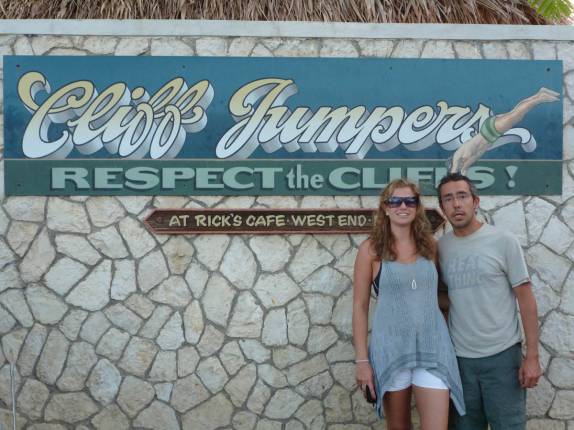 Chegando ao famoso Rick's Cafe, em Negril, na Jamaica Chegando ao famoso Rick's Cafe, em Negril, na Jamaica