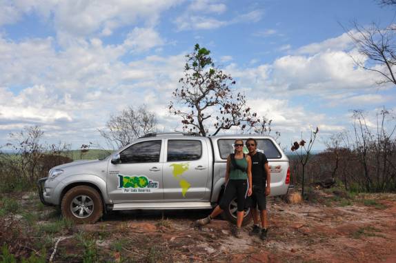 Com a Fiona no inÃcio da trilha do Lapão, em Lençóis, na Chapada Diamantina - BA Com a Fiona no inÃcio da trilha do Lapão, em Lençóis, na Chapada Diamantina - BA