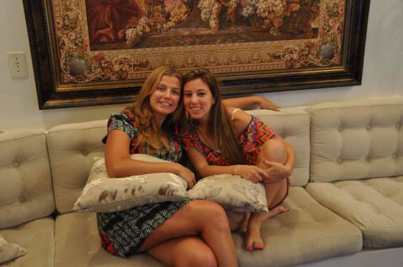 Com a Gabriela no apartamento em Goiânia - GO Com a Gabriela no apartamento em Goiânia - GO