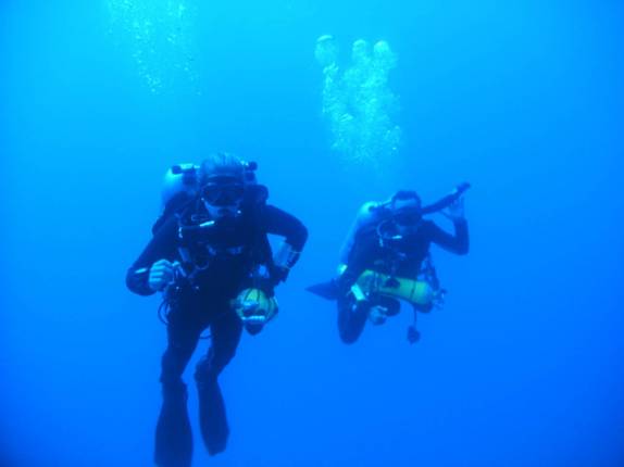 Descida para a Corveta em Fernando de Noronha - PE Descida para a Corveta em Fernando de Noronha - PE