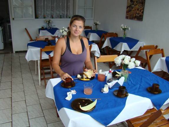 Energia para a subida do Pico do Papagaio, na Ilha Grande - RJ Energia para a subida do Pico do Papagaio, na Ilha Grande - RJ