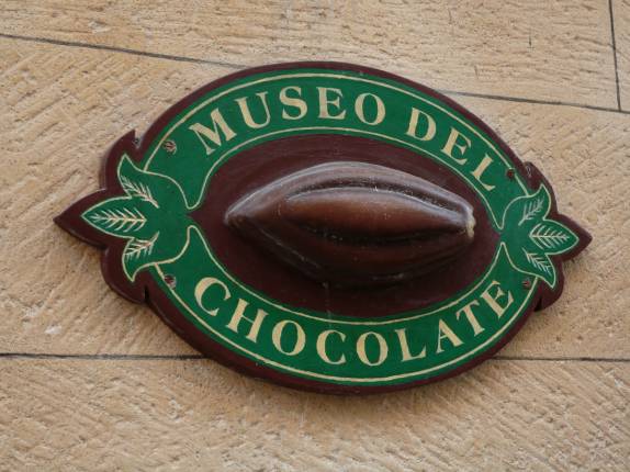 Famosa loja de chocolate no centro de Havana, em Cuba Famosa loja de chocolate no centro de Havana, em Cuba