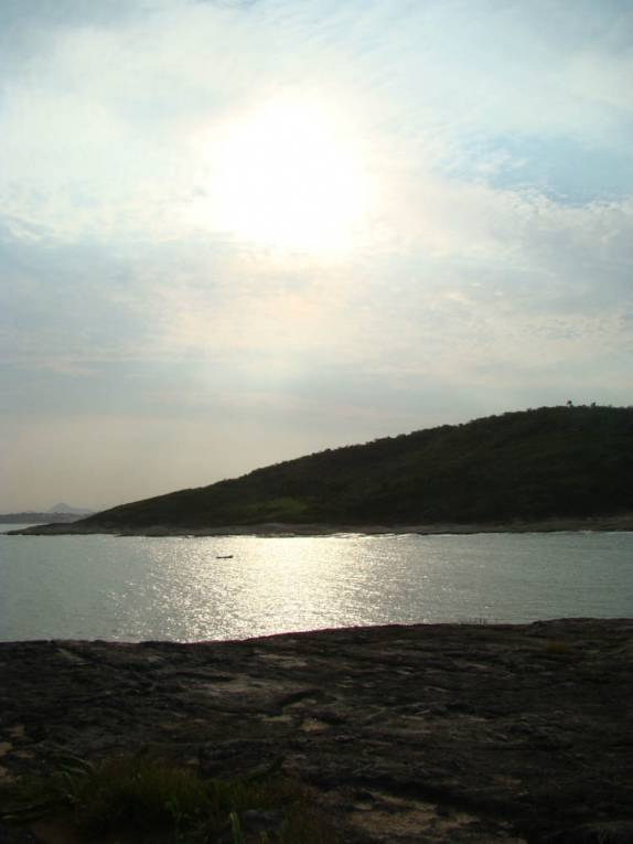 Fim de tarde na praia de Setiba, em Guarapari - ES Fim de tarde na praia de Setiba, em Guarapari - ES