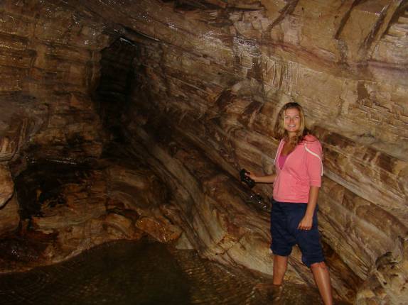 Interior da gruta de Sobradinho em São Thomé das Letras - MG Interior da gruta de Sobradinho em São Thomé das Letras - MG