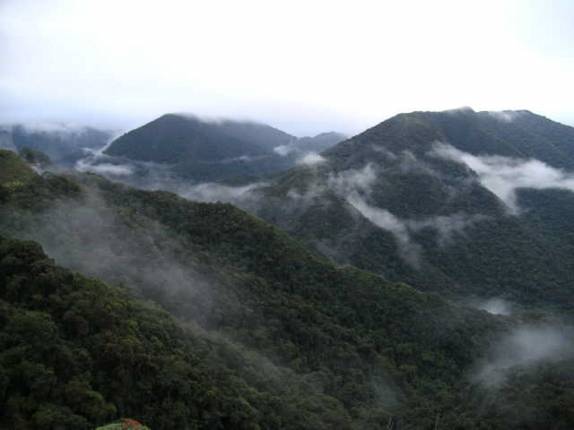 Montanhas entre Apiaà e Iporanga Montanhas entre Apiaà e Iporanga