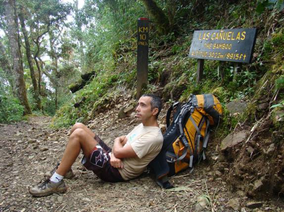 Pausa para descanso depois de 10 km de subidas, no Parque Nacional de Chirripó, na Costa Rica Pausa para descanso depois de 10 km de subidas, no Parque Nacional de Chirripó, na Costa Rica