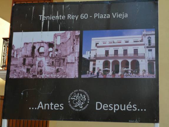 Processo de restauração da Plaza Vieja, co centro de Havana, em Cuba Processo de restauração da Plaza Vieja, co centro de Havana, em Cuba