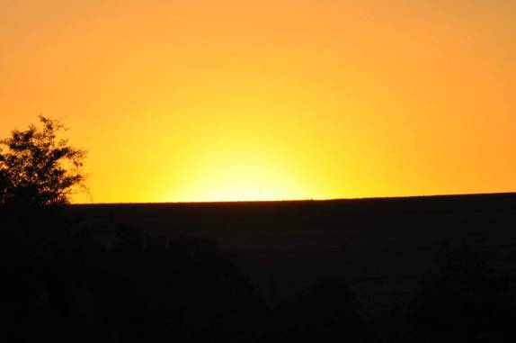 Pôr-do-sol na fazenda em Ribeirão Preto - SP Pôr-do-sol na fazenda em Ribeirão Preto - SP