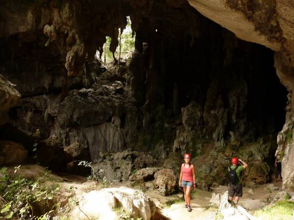 Uma das entradas da Caverna de Santo Tomás, na região de Viñales, no oeste de Cuba Uma das entradas da Caverna de Santo Tomás, na região de Viñales, no oeste de Cuba
