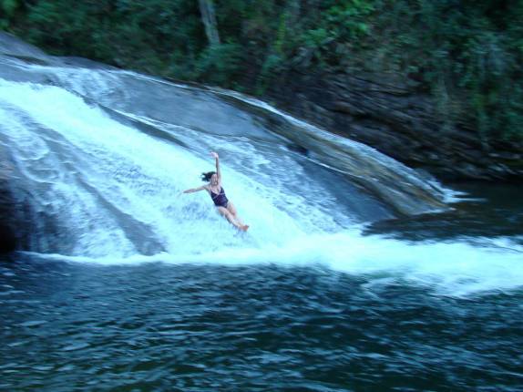 Íris na Cachoeira do Escorrega em Mauá - RJ Íris na Cachoeira do Escorrega em Mauá - RJ