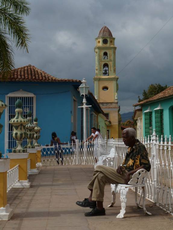 Vida tranquila na cidade histórica de Trinidad, em Cuba Vida tranquila na cidade histórica de Trinidad, em Cuba