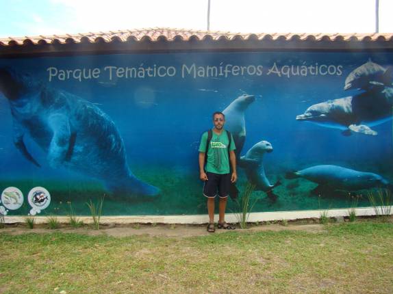 Visitando o Projeto Peixe-Boi, na ilha de Itamaracá - PE Visitando o Projeto Peixe-Boi, na ilha de Itamaracá - PE