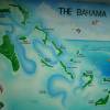 Mapa das Bahamas, pintado em parede do aeroporto de Nassau