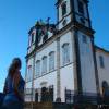Observando a Igreja do Bonfim, em Salvador - BA