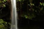 A bela cachoeira de Emerald Pool, no Trois Pitons National Park, em Dominica
