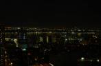 A bela visão noturna de Nova Iorque - Estados Unidos, do quarto do nosso hotel A bela visão noturna de Nova Iorque - Estados Unidos, do quarto do nosso hotel