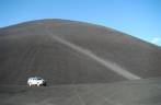 A Fiona visita o mais ativo vulcão do paÃs, o Cerro Negro próximo à León, na Nicarágua. A Fiona visita o mais ativo vulcão do paÃs, o Cerro Negro próximo à León, na Nicarágua.