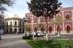 A Plaza de Armas, em Tarija - BolÃvia A Plaza de Armas, em Tarija - BolÃvia