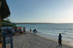 A praia de Long Bay, em frente ao nosso hotel em Negril, na Jamaica A praia de Long Bay, em frente ao nosso hotel em Negril, na Jamaica