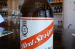 A principal cerveja jamaicana, a famosa Red Stripe, em Montego Bay, na Jamaica A principal cerveja jamaicana, a famosa Red Stripe, em Montego Bay, na Jamaica