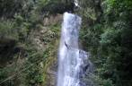 Ana, descendo a Cachoeira das Arapongas, de rapel - PETAR