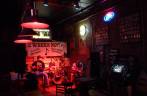 banda de blues em bar da Beale Street, em Memphis, no Tennessee - EUA banda de blues em bar da Beale Street, em Memphis, no Tennessee - EUA