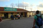 Chegando cedinho no aeroporto internacional de Eleuthera