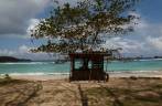Chegando à praia de Winnifred, em Port Antonio, no nordeste da Jamaica Chegando à praia de Winnifred, em Port Antonio, no nordeste da Jamaica