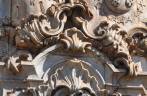 Detalhe da fachada da igraja de S. Francisco de Assis, obra de Aleijadinho, em Ouro Preto - MG