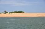 Dunas de areia na Foz do Rio São Francisco, divisa entre os estados de Alagoas e Sergipe (município de Piaçabuçu - AL)
