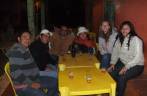 Flávio, Walter, Dedé, Rosa e Gislei com a Ana em boteco na Lapinha, região da Serra do Cipó - MG