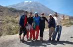foto do grupo na base do vulcão El Mistí, em Arequipa - Peru