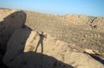 Fotografando a própria sombra no alto das Star Wars Rocks, no Joshua Tree National Park, na Califórnia - Estados Unidos