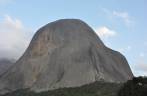 Gigantesco monolito em Pedra Azul, região de Domingos Martins - ES