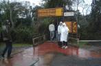 Início da trilha para a 'Garganta del Diablo', como ela é conhecida na Argentina (no parque em em Puerto Iguazu - Argentina