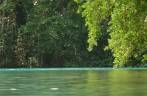 Lago ou baÃa? É a Blue Lagoon, em Port Antonio, no nordeste da Jamaica Lago ou baÃa? É a Blue Lagoon, em Port Antonio, no nordeste da Jamaica