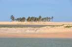 Lagoas na região da Foz do Rio São Francisco, divisa entre os estados de Alagoas e Sergipe (município de Piaçabuçu - AL)