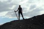 No cume do Cerro Negro, pronto para a descida de prancha! (próximo à León, na Nicarágua) No cume do Cerro Negro, pronto para a descida de prancha! (próximo à León, na Nicarágua)