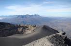 No topo do vulcão El Mistí, em Arequipa - Peru