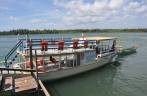 O barco que nos levaria à Foz do São Francisco, em Piaçabuçu - AL