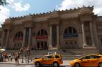 O famoso Museu Metropolitan, na 5a Avenida, em Nova Iorque - Estados Unidos O famoso Museu Metropolitan, na 5a Avenida, em Nova Iorque - Estados Unidos