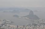 O Pão de Açúcar, visto do alto do Corcovado, no Rio de Janeiro - RJ