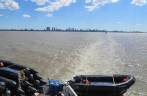 O Sea Spirit vai deixando Buenos Aires para trás