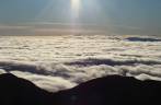 O sol aquece as nuvens vindas do Atlântico, visto do alto do Chirripó, na Costa Rica