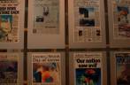 Painel com Primeiras Páginas de jornais sobre o 11/09, no Museu da Imprensa, em Washington, nos EUA Painel com Primeiras Páginas de jornais sobre o 11/09, no Museu da Imprensa, em Washington, nos EUA